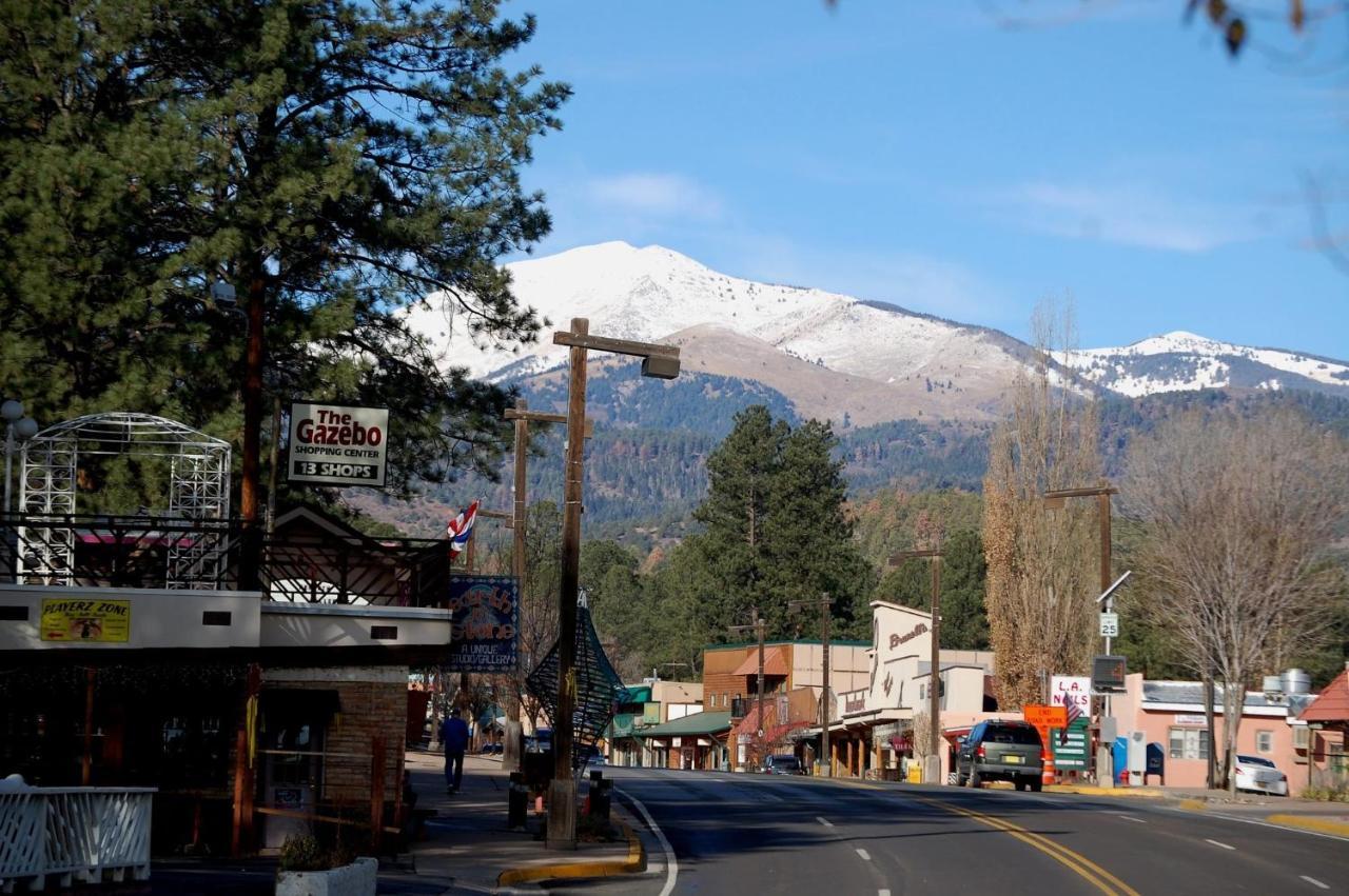 Apache Village 10, King Studio, Midtown, Sleeps 2 Ruidoso Ngoại thất bức ảnh